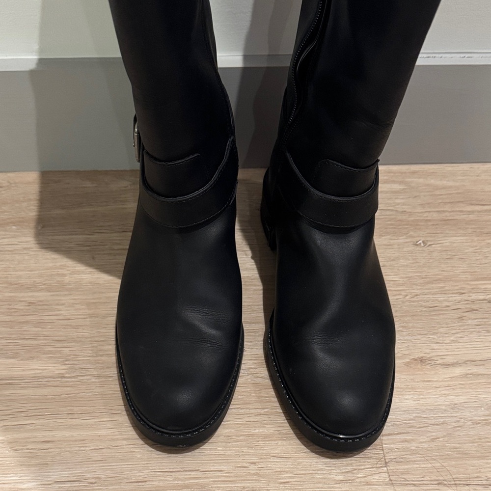 Kelly & Katie Black Over the Knee Boots - Picture 4 of 5